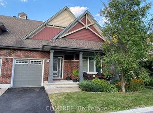 176 Solera Cir, Ottawa, ON K1T0C8