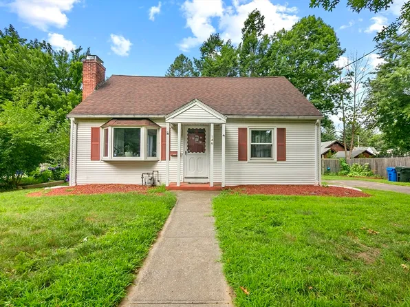 146 Harkness Ave, Springfield, MA 01118