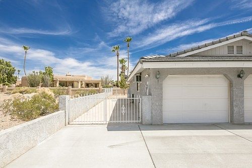 2nd image of 2150 Rudolph Dr