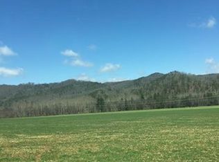 12064 Pocahontas Trl, Wht Sulphur S, WV 24986