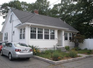 44 Riverview St, Dedham, MA 02026