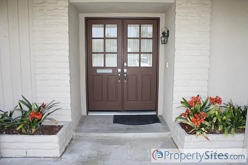 2nd image of 1609 N Calle La Cumbre