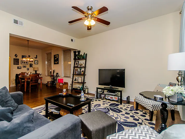 1829 N Hermitage Ave #G — Photo 15