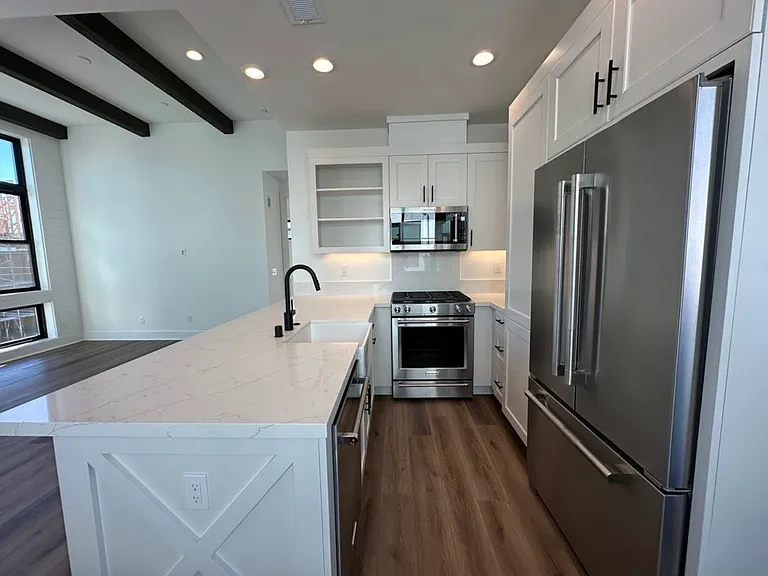 1256 Molara Ln — Photo 3