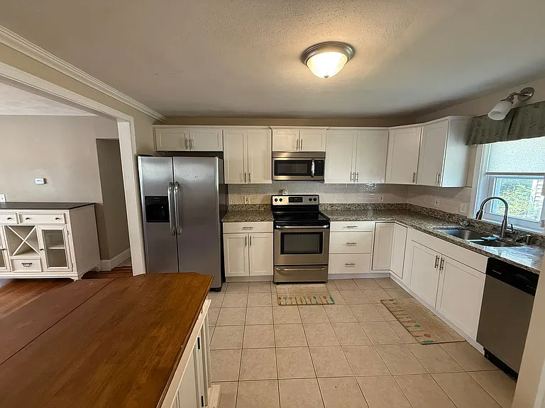 503 Commonwealth Ave — Photo 3