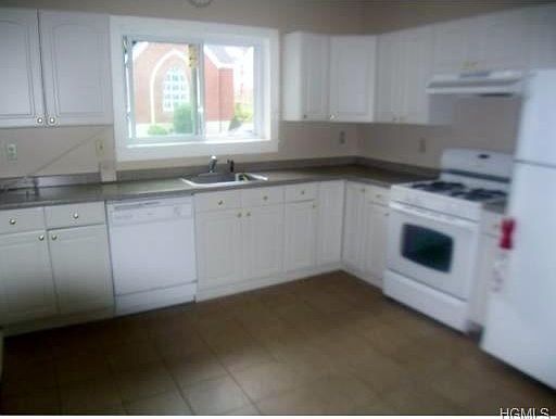1st image of 106 High Ave #1