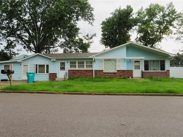 716 S Bond St, Cuba, MO 65453