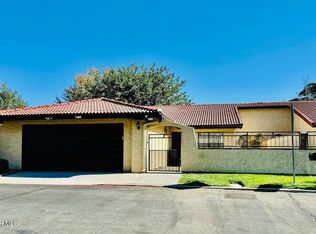 1146 E Avenue J12, Lancaster, CA 93535
