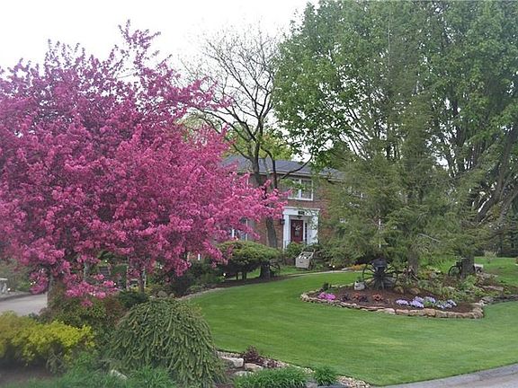 2nd image of 5804 Glenwood Ct