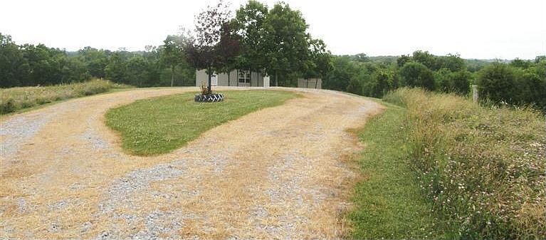 1st image of 905 Knoxville Gardnersville Rd