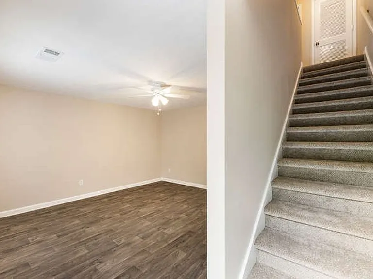 Georgia Place Townhomes — Photo 17