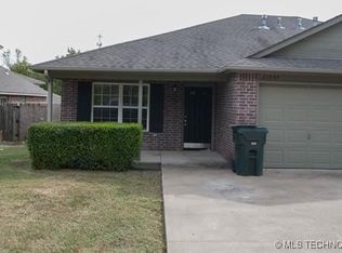 2107 Cornerstone Ave #A, Claremore, OK 74017