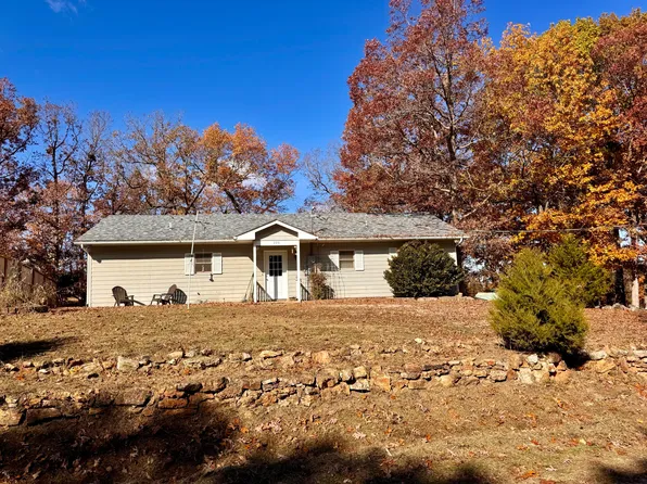 293 Cinnamon Ridge Drive, Sunrise Beach, MO 65079