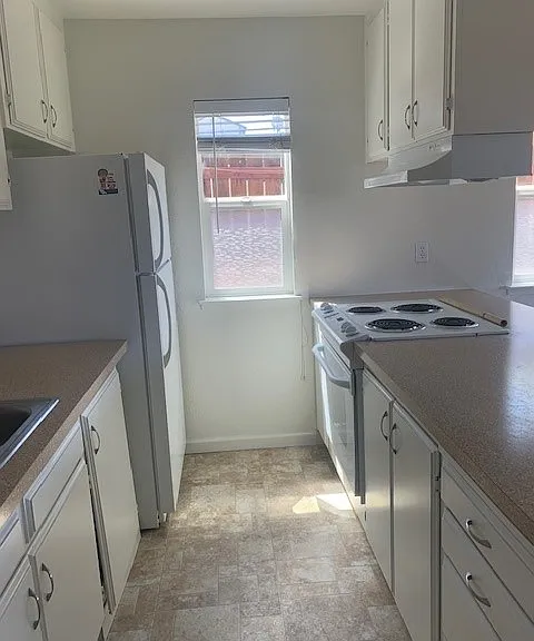 1020 Ella St #E — Photo 4