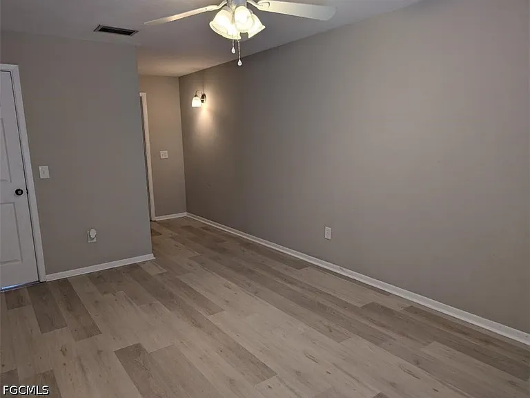 1509 SW 48th Ter #106 — Photo 7