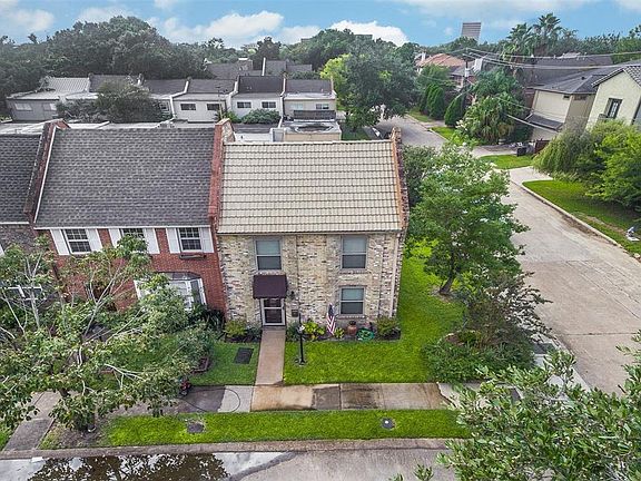 3rd image of 6500 Gambier Ln