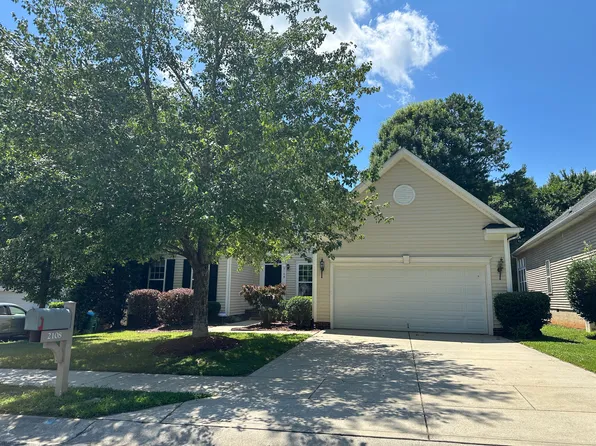 2108 Lord Proprietor Ln, Waxhaw, NC 28173