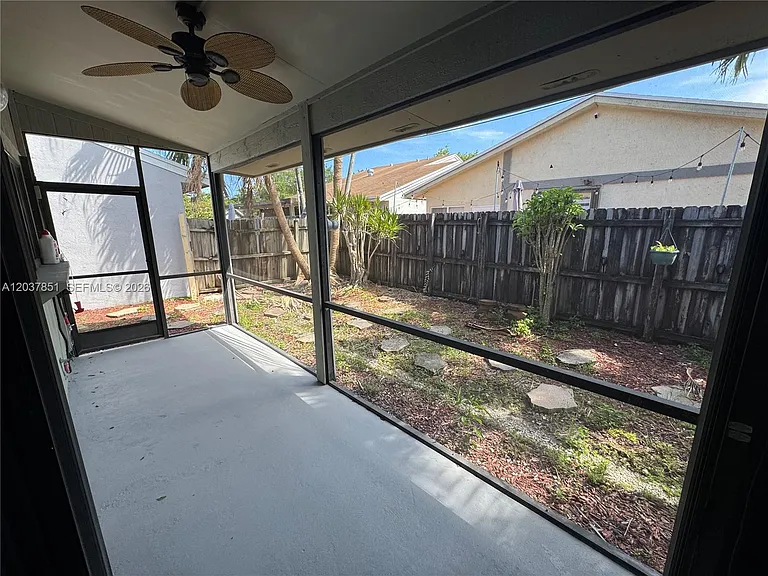 21738 SW 99th Ct — Photo 20