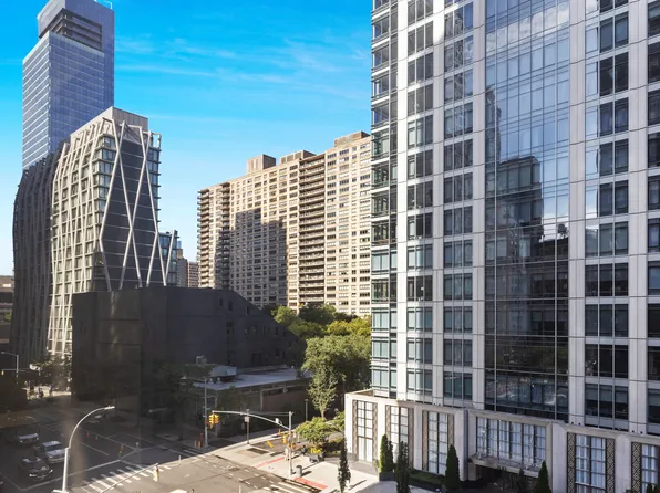 2025 Broadway image 6 of 9