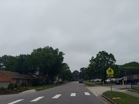 5th image of 5413 Balfor Dr