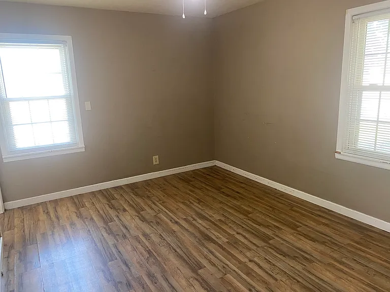 3900 Gayle Ave — Photo 12