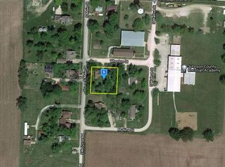 401 S Main St, Centerview, MO 64019