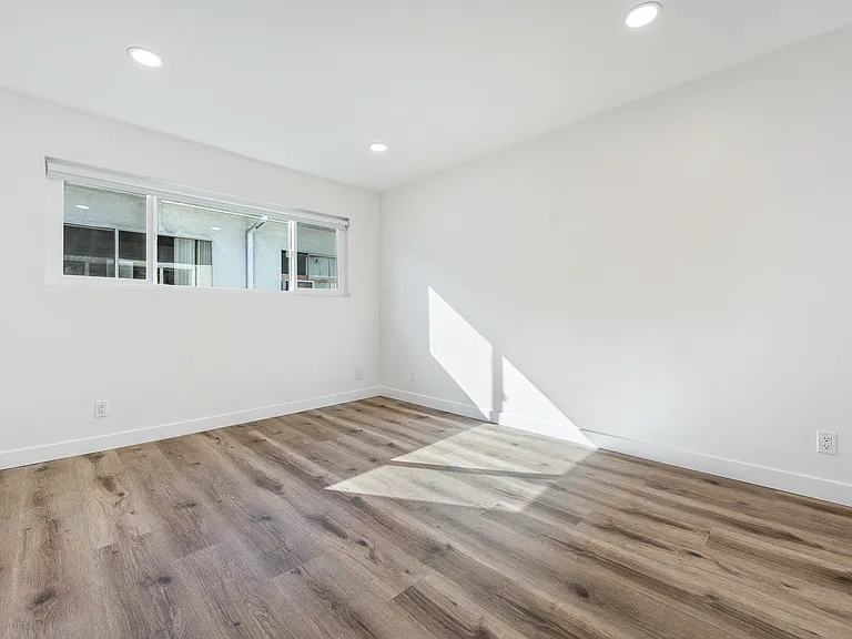 3112 S Canfield Ave #7 — Photo 7
