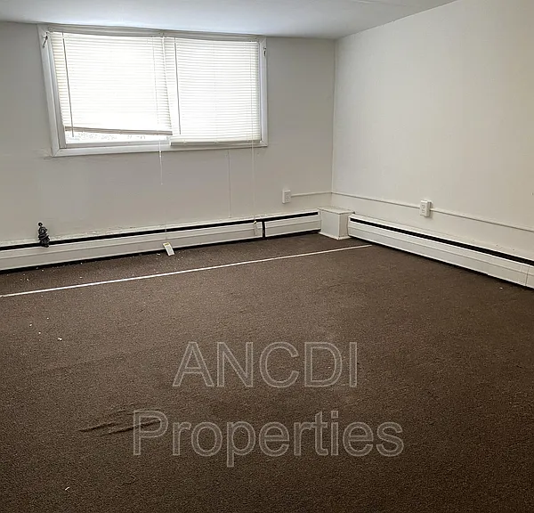 90-92 High St #3 — Photo 4