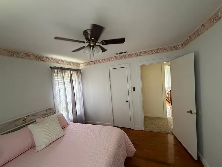 10227 Old Highway 63 S — Photo 10