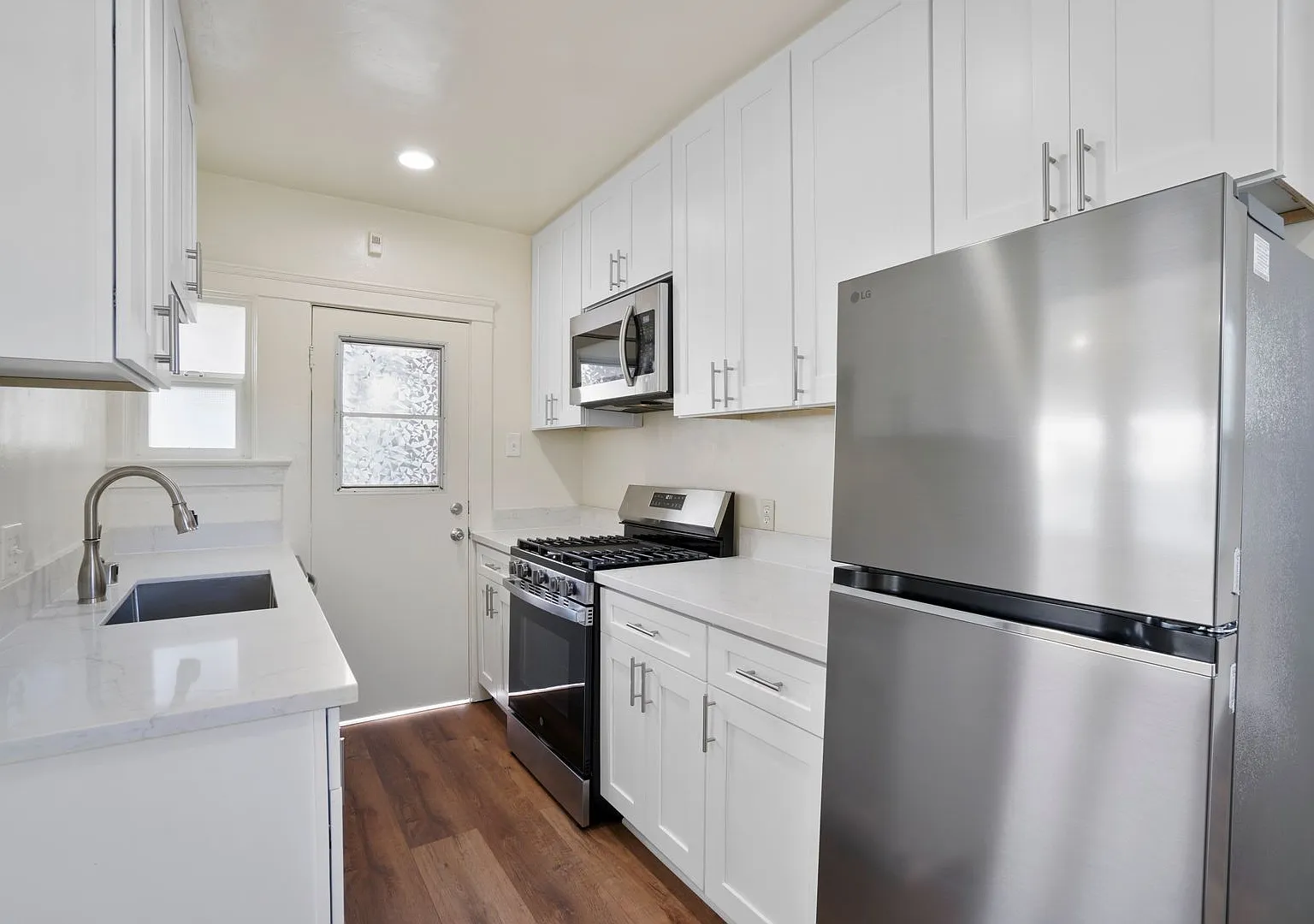 Cedar 4-Plex — Photo 1