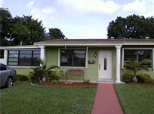 1st image of 845 NW 200th St