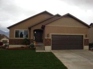 2352 Ox Yoke Dr, Eagle Mountain, UT 84005