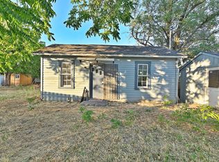 114 N 8th St, Central Pt, OR 97502