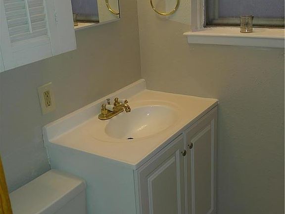4th image of 10606 Alliance Dr