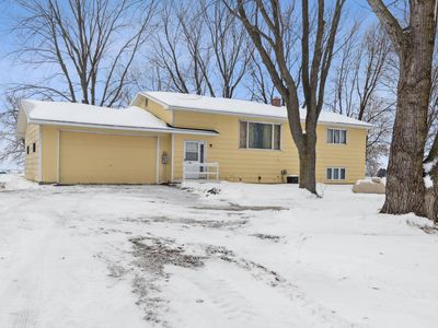 1527 County Rd E, New Richmond, WI, 54017