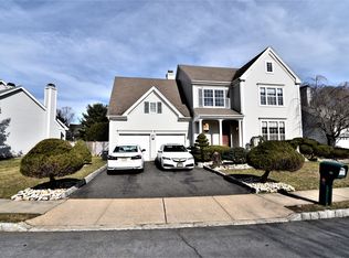 35 Samantha Dr, Morganville, NJ 07751