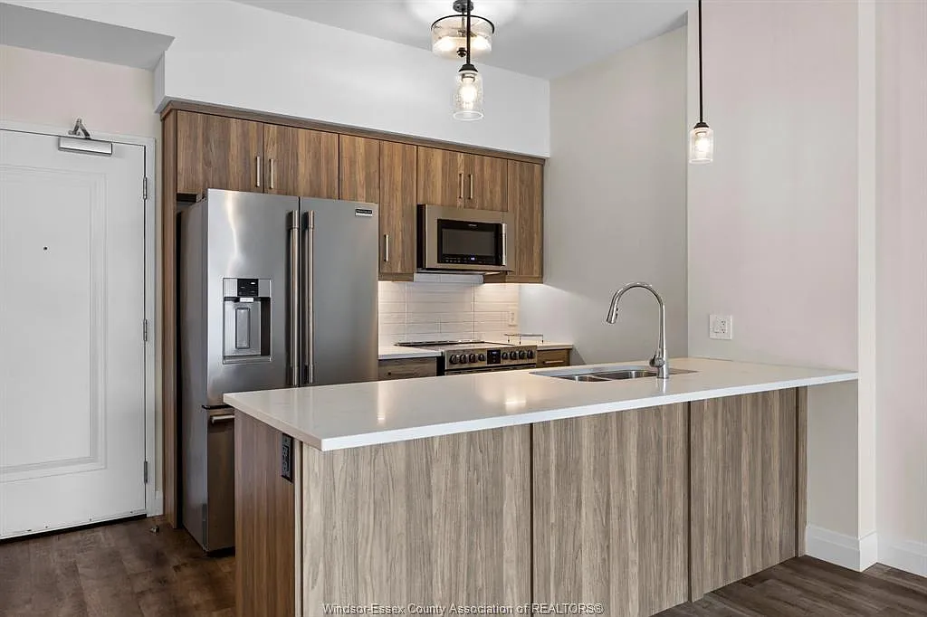 2 bed, 2.0 bath, $2,650 — Photo 3