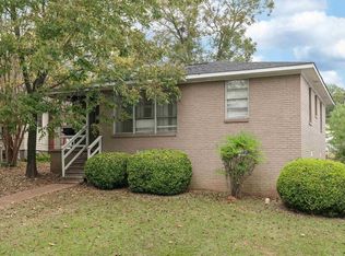 1802 25th Ave N, Hueytown, AL 35023