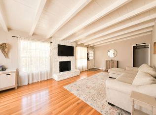 5341 De Roja Ave, Woodland Hills, CA 91364