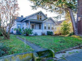 208 Evergreen St, Mount Vernon, WA