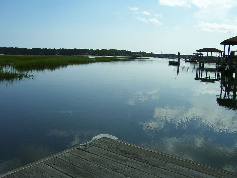 1st image of 31 River Club Dr