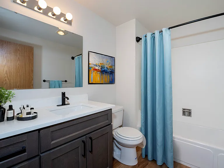 Experience comfort and style in this elegantly designed bathroom. Experience comfort and style in this elegantly designed bathroom.