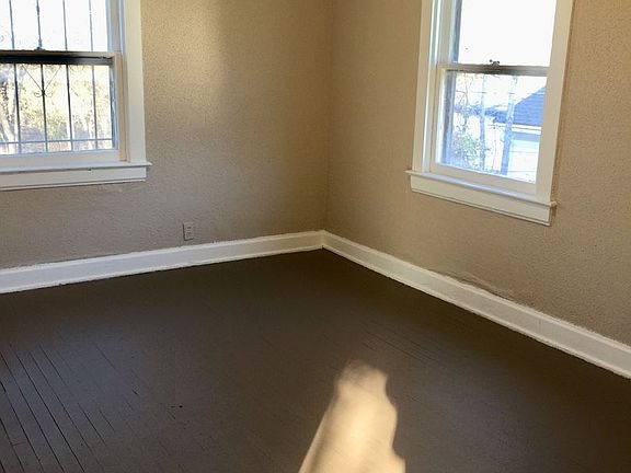 4th image of 3408 E 62nd St