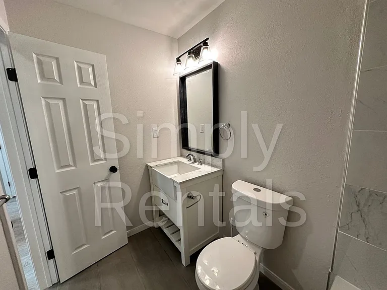6716 Flamingo Rd — Photo 13