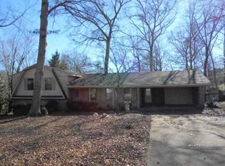 3063 Summerlake Dr, Gainesville, GA 30506