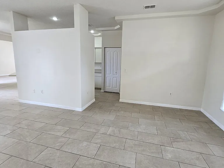 13130 Odham St — Photo 2
