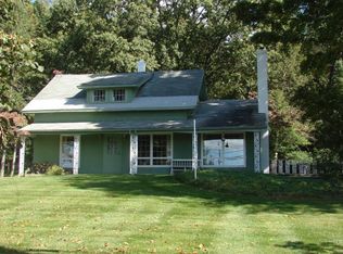 2726 Riverview Dr, Kalamazoo, MI 49004