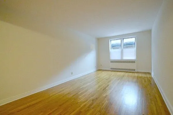 Rented by City Connections Realty | media 14