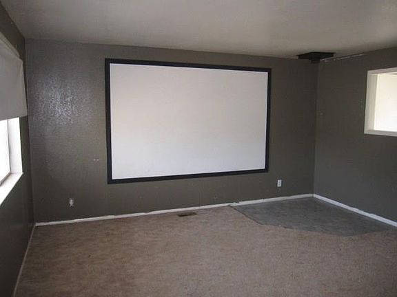 4th image of 10063 W Bigwood Dr