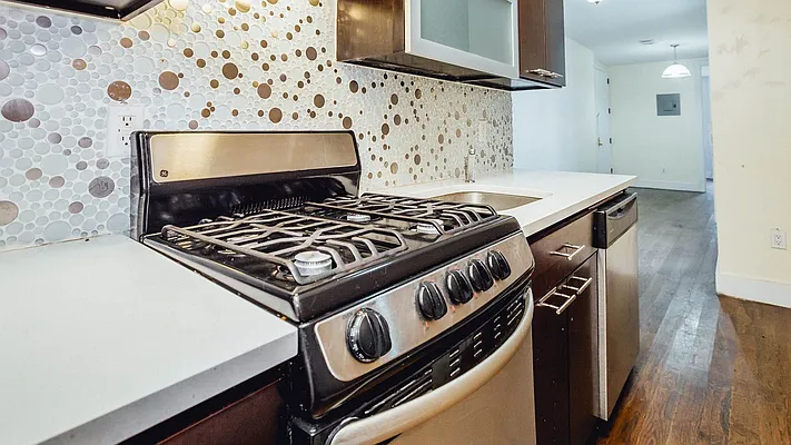 Rented by Nooklyn NYC LLC | media 14